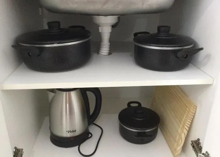 Apto12 Com Wifi Garagem E 100 Metros Da Av Brasil