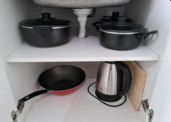 Apto12 Com Wifi Garagem E 100 Metros Da Av Brasil
